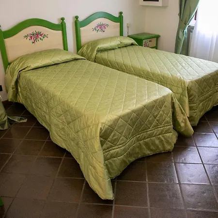 La Food & Drink For Rent - No Reception - * L'Aquila