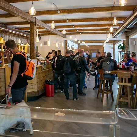 La Food & Drink For Rent - No Reception - * LʼAquila