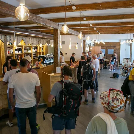 Hotel La Food & Drink For Rent - No Reception - L'Aquila