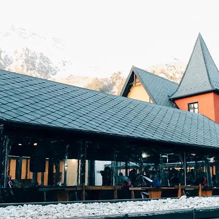 Hotel La Food & Drink For Rent - No Reception - *