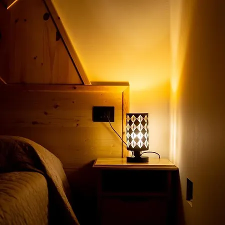 La Food & Drink For Rent - No Reception - *