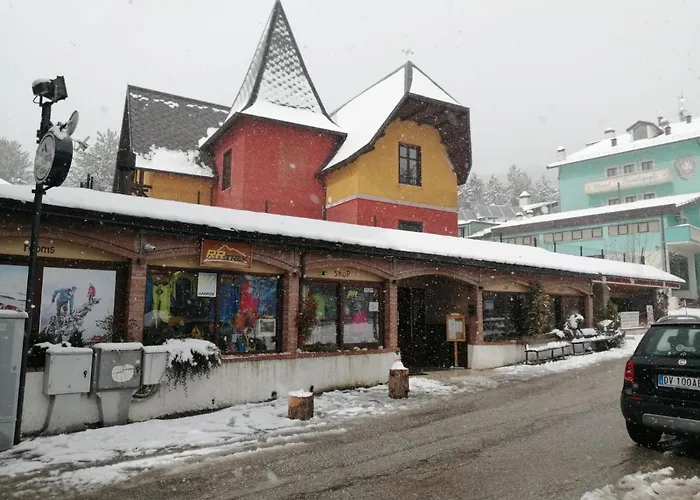 Szálloda La Food & Drink For Rent - No Reception -