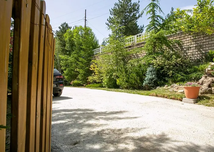 La Food & Drink For Rent - No Reception - Szálloda