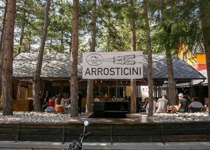 La Food & Drink For Rent - No Reception -