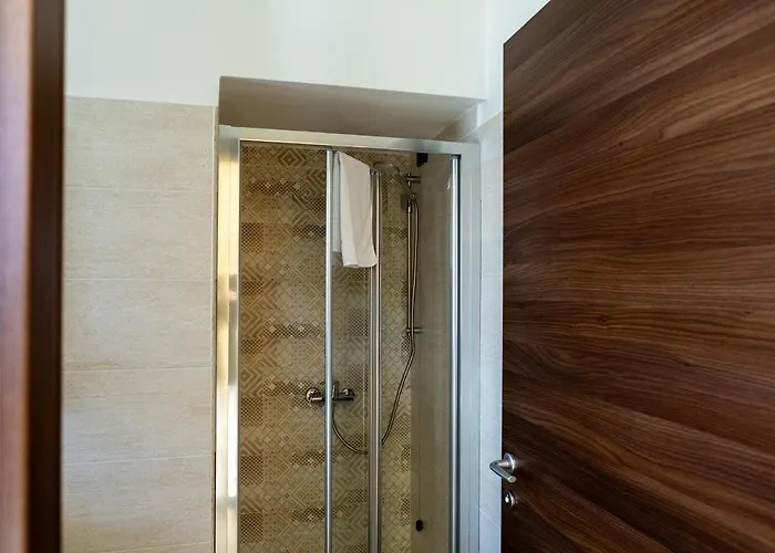 Ξενοδοχείο La Food & Drink For Rent - No Reception - Λ' Άκουιλα